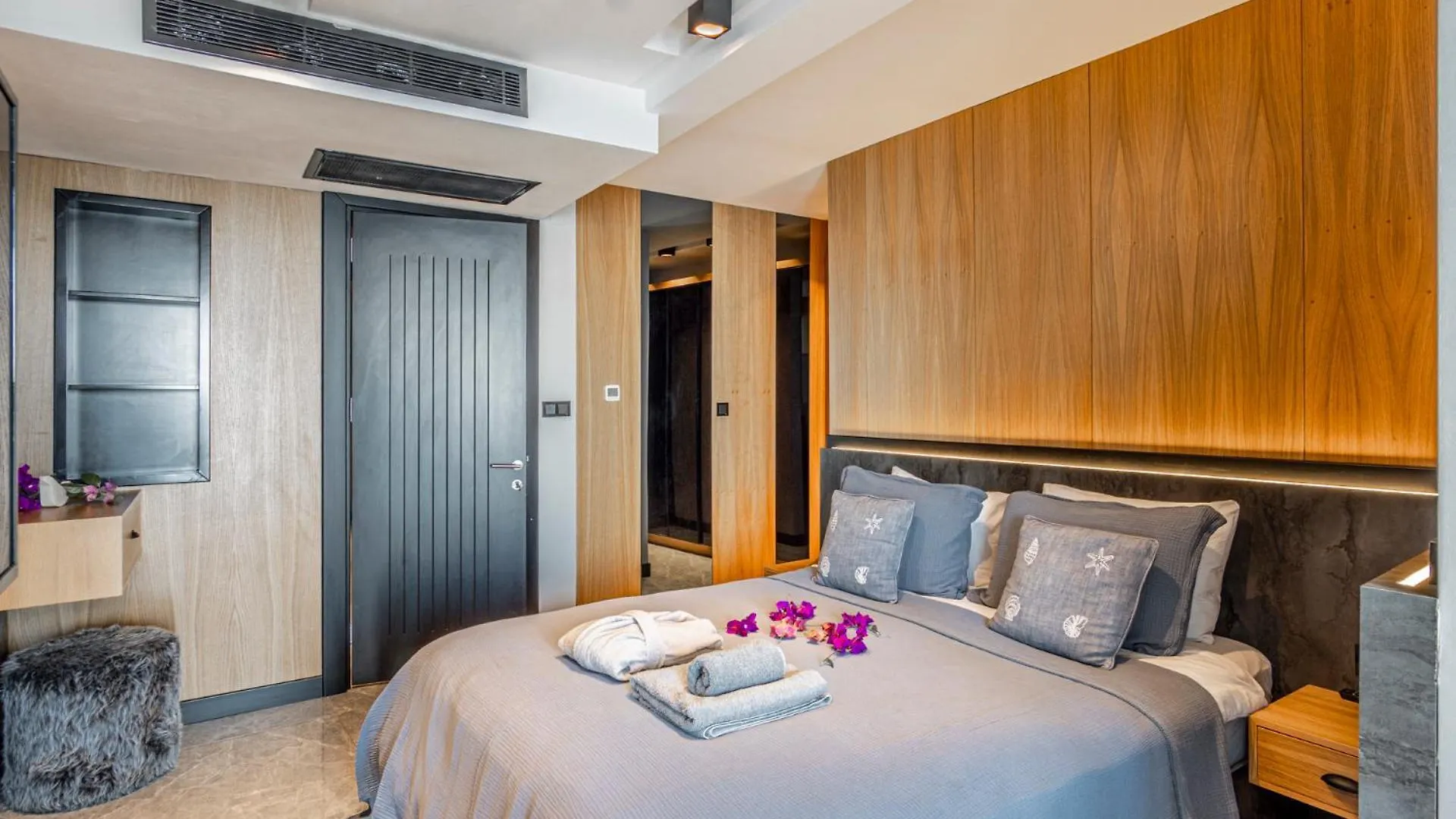 Cimentepe Residence Deluxe 1 - Villa With Pool & Close To Yalikavak Marina ボドルム